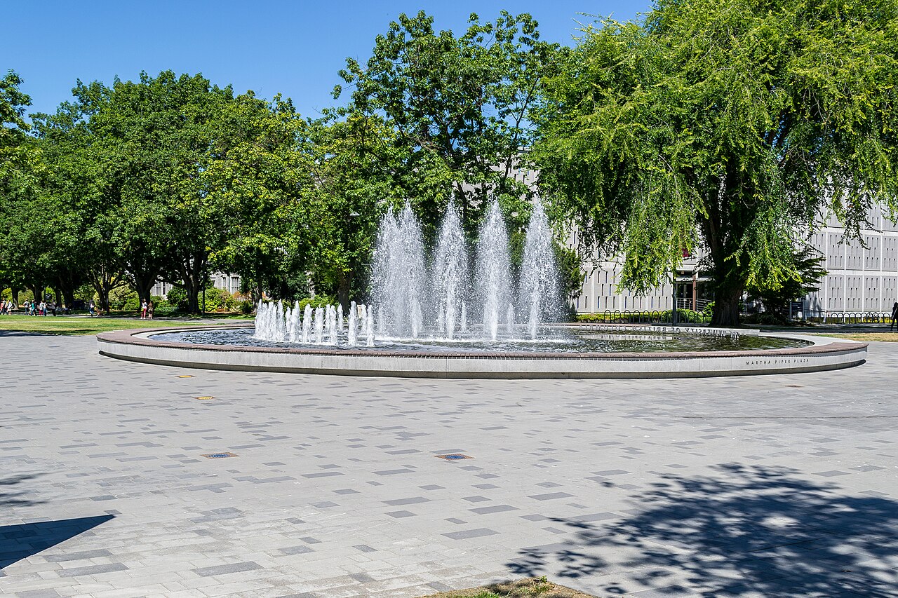The Martha Piper Plaza fountain